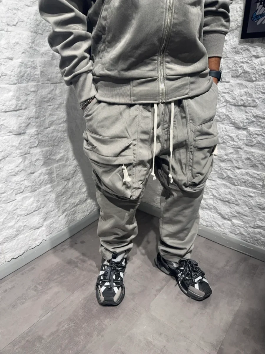 Completo grigio a mille righe con felpa zip e pantalone baggy - OVERSIZE FELPATO - immagine 4