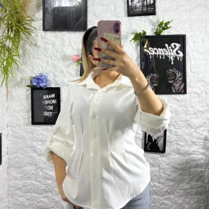 Camicia manica lunga tinta unita con punto vita elasticizzato